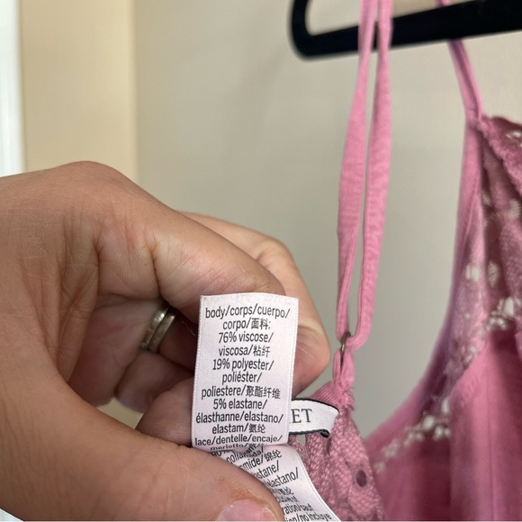 Victoria's Secret Pink Lace Chemise - Picture 6 of 9